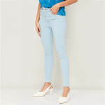 Women Solid Skinny Fit White Jeans